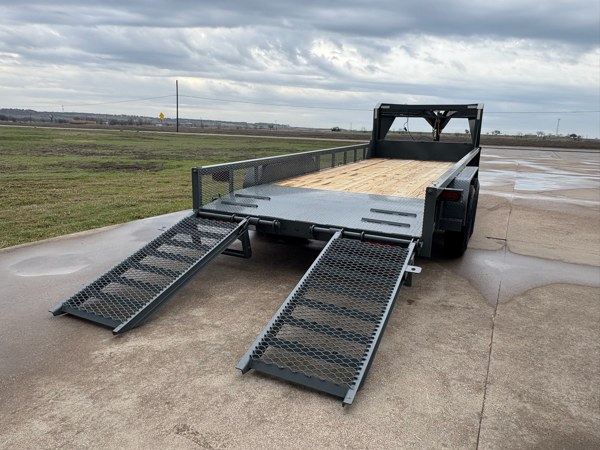 BigHorn Trailers &mdash; IMG 3193